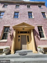 Building Photo - 1609 Mt Vernon St