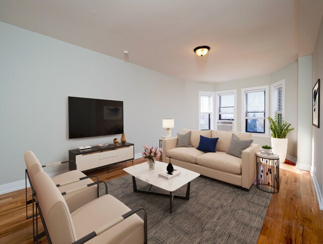 Foto del edificio - 556 W Arlington Pl