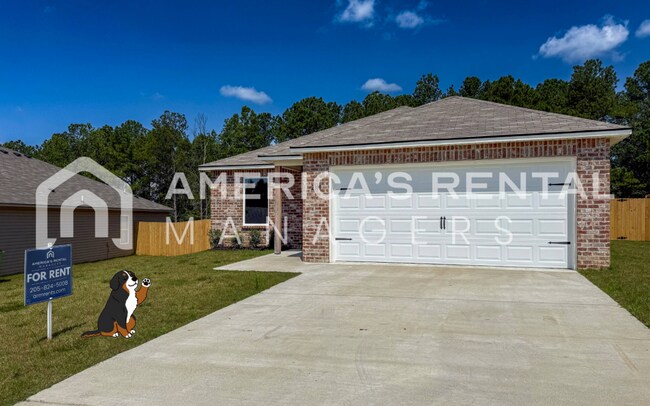 Building Photo - AVAILABLE NOW!! Blinds and Privacy Fence I...