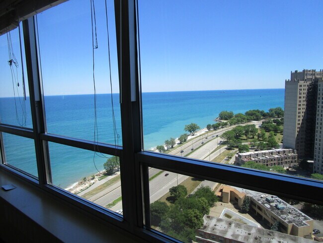 Foto del edificio - 4800 S Chicago Beach Dr