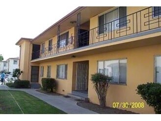 Foto del edificio - 4028 Palmwood Dr