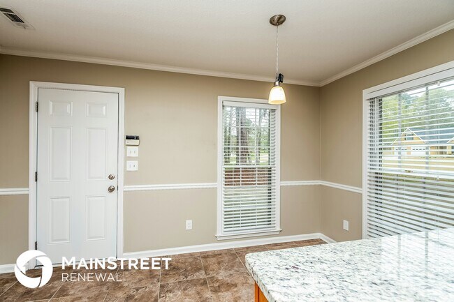 Foto del edificio - 125 Hardwood Dr