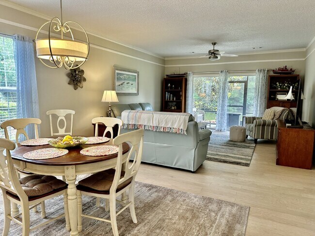 Foto del edificio - Charming Furnished Home in Sun City!