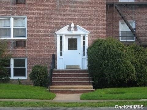 Primary Photo - 45 Grand Ave