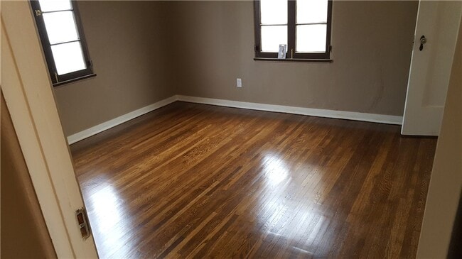 Building Photo - 57 Pomona Ave