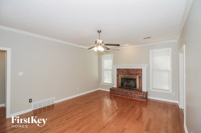 Foto del edificio - 719 Gable Ln