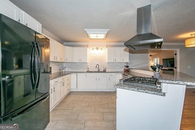 Foto del edificio - 2805 Pine Hill Dr