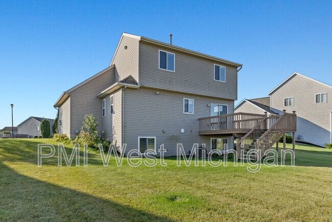 Building Photo - 1635 Sunny Glen Dr SE
