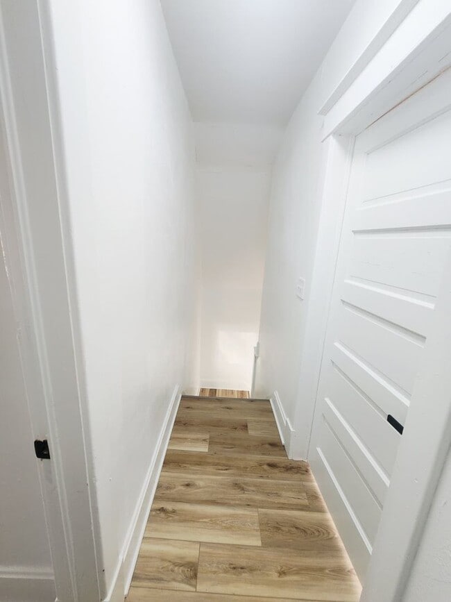 Foto del edificio - 426 Hazel Ave