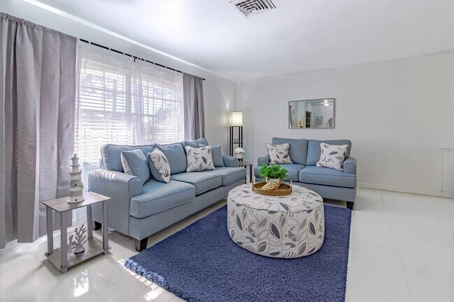 Foto del edificio - 2839 Hardee Dr
