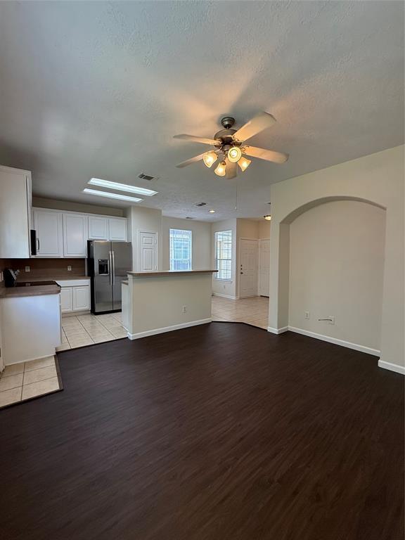 Foto del edificio - 3139 Atherton Canyon Ln