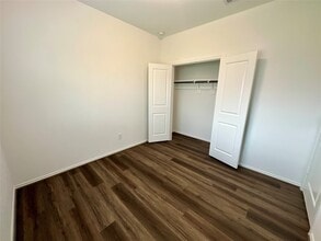 Building Photo - 31900 Retama Ranch Ln