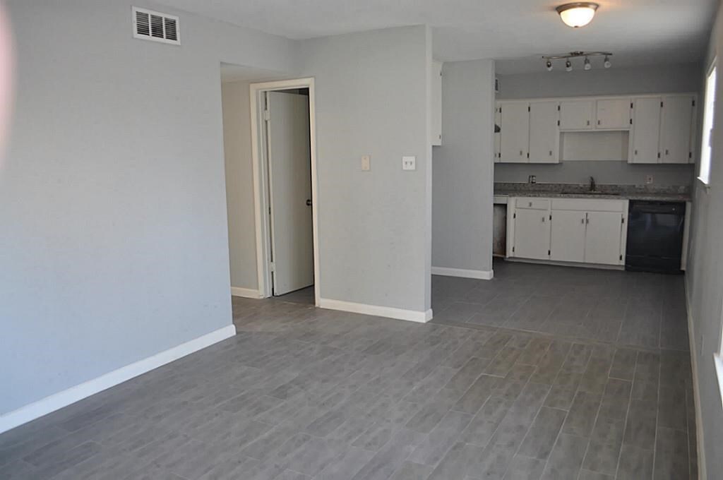 Foto principal - 2311 Leaman Ave