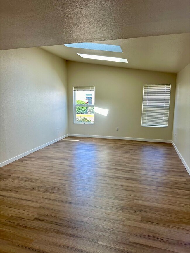 Foto del edificio - 837 Morse Ave SW