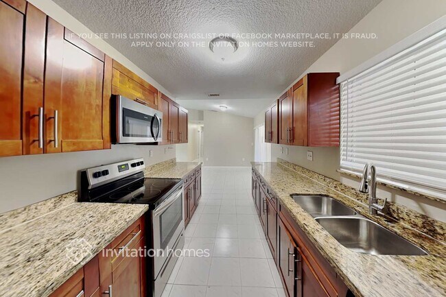 Foto del edificio - 17035 SW 145th Ave