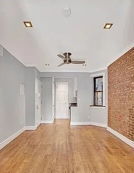 Building Photo - 697 Tenth Avenue
