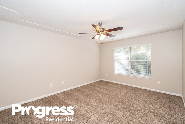 Foto del edificio - 492 Heron Nest Point
