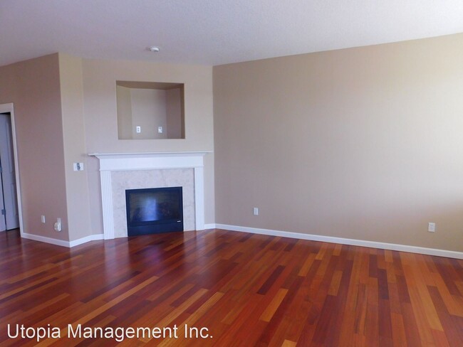 Building Photo - 3 br, 3.5 bath House - 830 NW Council Drive