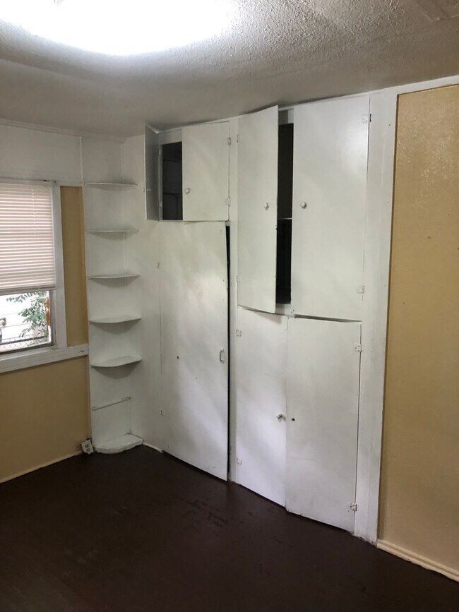 Foto del edificio - 5608 Kent Ave