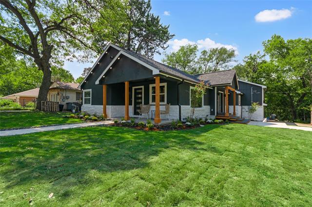 Building Photo - 1503 E Lakeview Dr