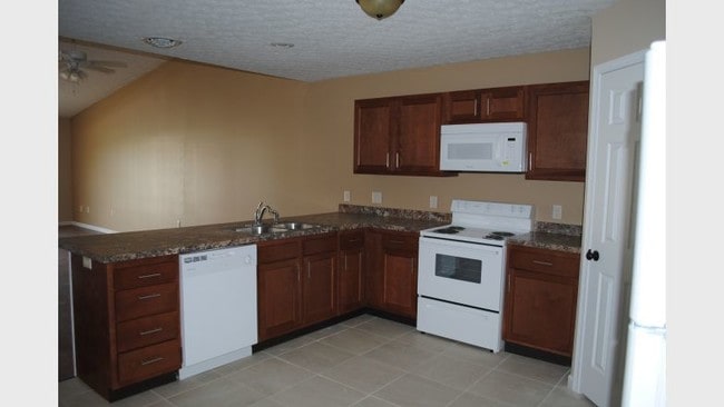 Building Photo - Bricker Place Apartments