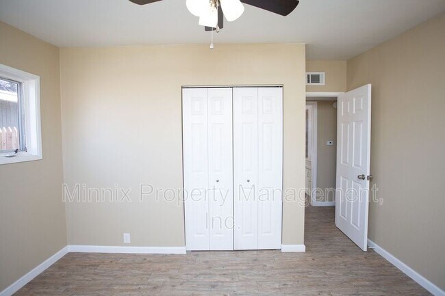 Building Photo - 2107 48th St