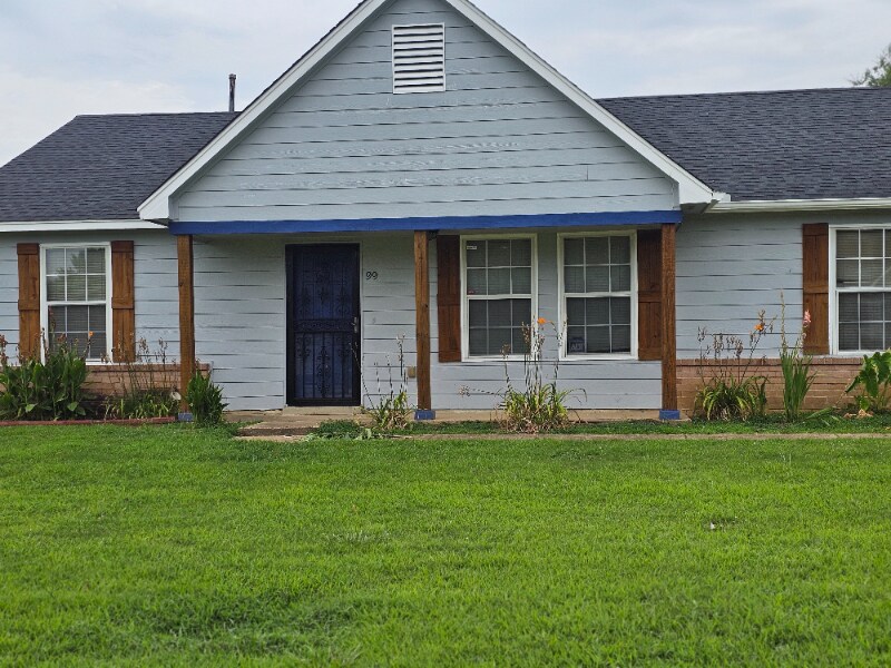 Foto principal - 99 Harmony Dr W