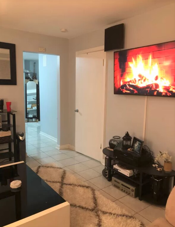 Foto del edificio - 3339 W Crystal St