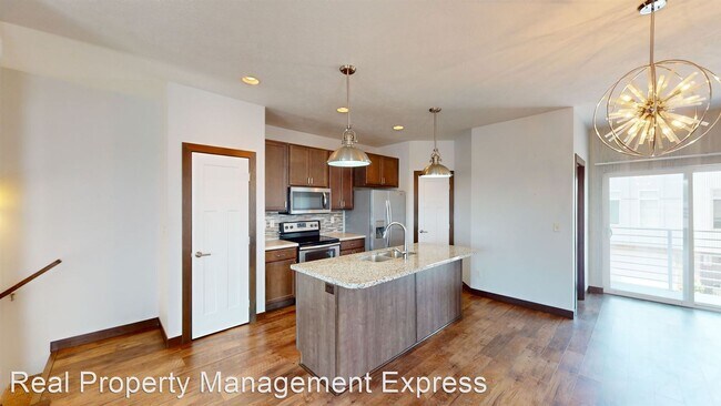 Building Photo - 2 br, 2.5 bath House - 507 S 2nd Ave