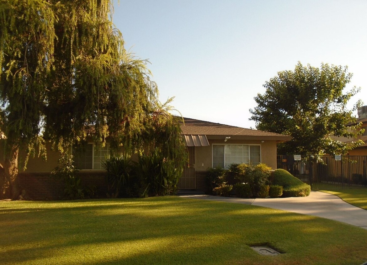 Foto principal - 4616 Planz Rd