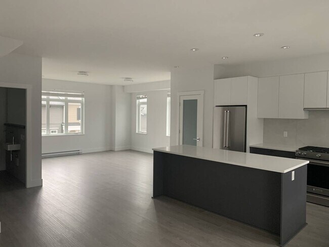 Photo du bâtiment - 2070 Oak Meadows Dr