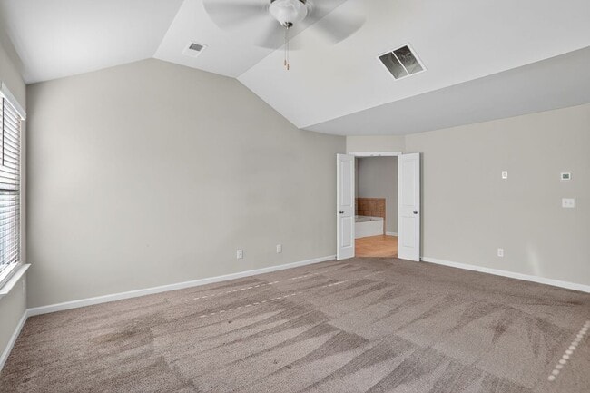 Foto del edificio - 1553 Spring Hollow Way