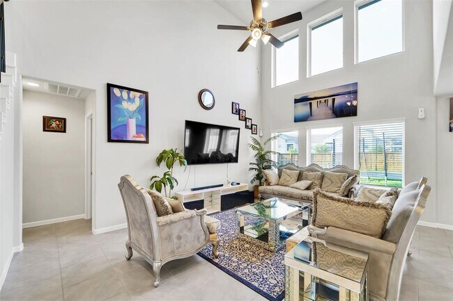 Building Photo - 5606 Pleasant Falls Dr