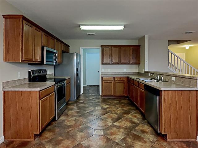 Building Photo - 316 Memory Dr