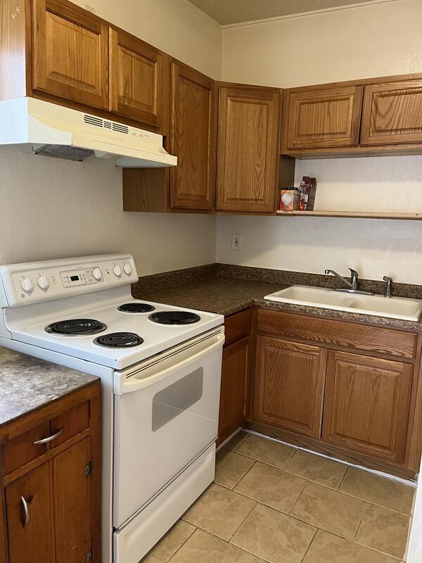 Building Photo - 1708-1708 8th Ave