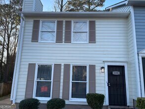 Building Photo - 130 Springdale Ct