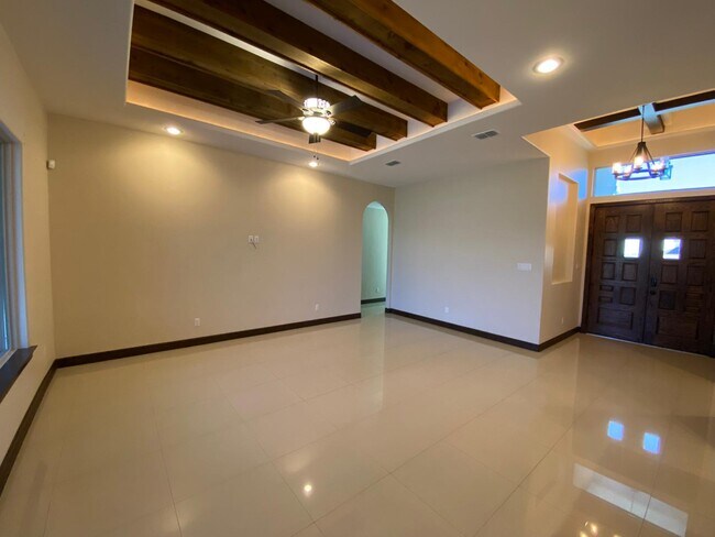 Building Photo - 13921 N 36th St