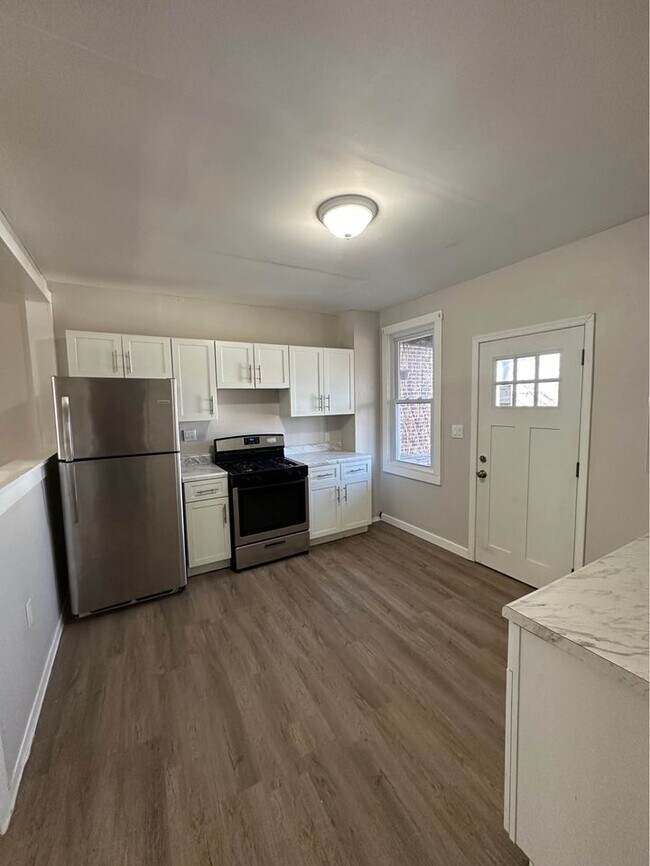 Foto del edificio - 1328 Pittston Ave