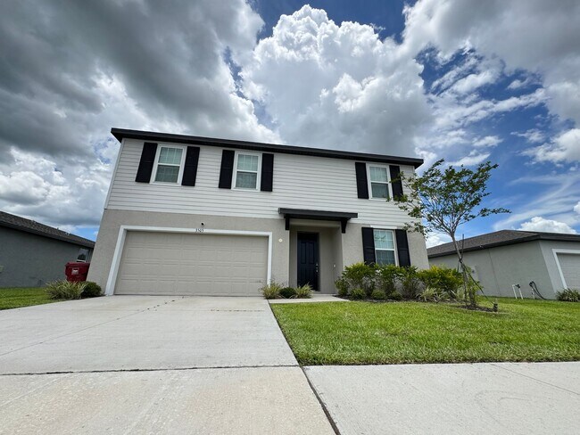 Building Photo - Available July 11th! Modern Elegance Meets...