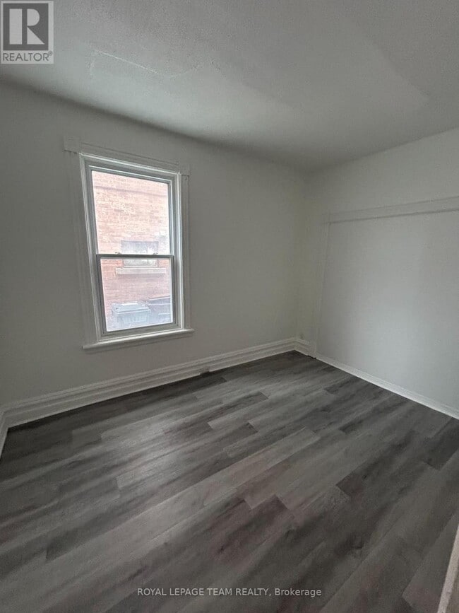 Building Photo - 308 Cumberland St
