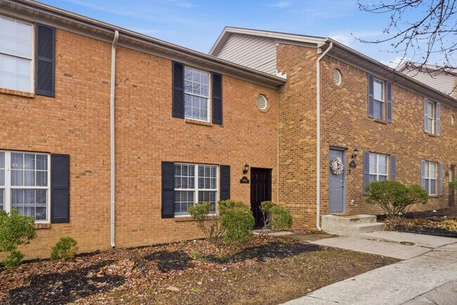 Foto del edificio - 2906 Blairdon Cir