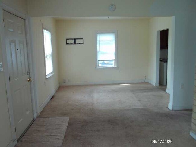 Foto del edificio - 25627 Paige St