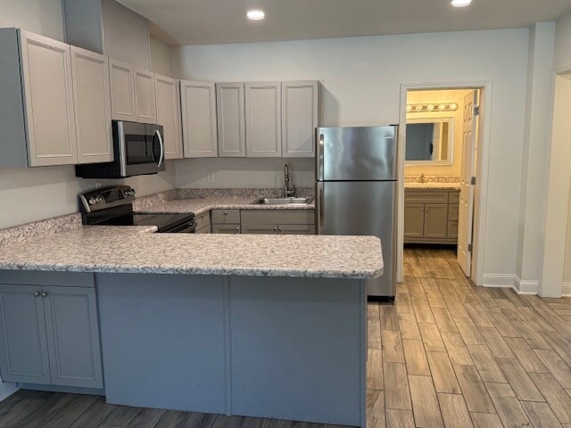 Barra de desayuno y cocina - 318 S K St