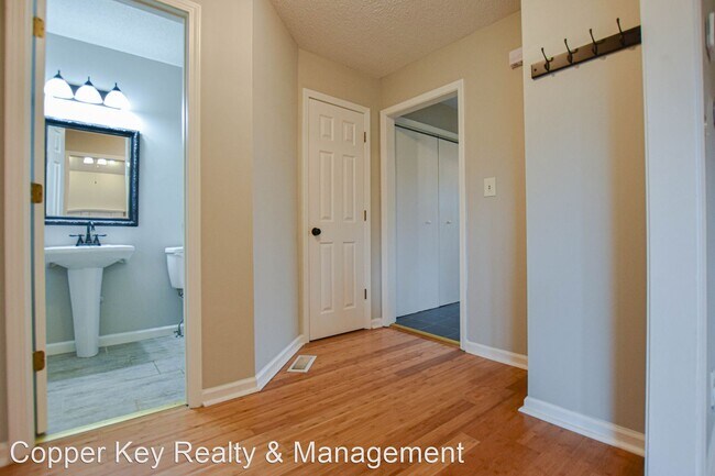 Foto del edificio - 3 br, 2.5 bath House - 805 Mallard Court