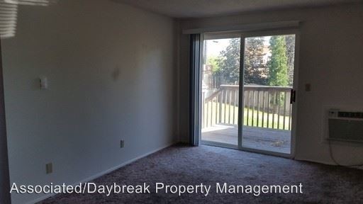 Foto principal - 705 S 72nd Ave
