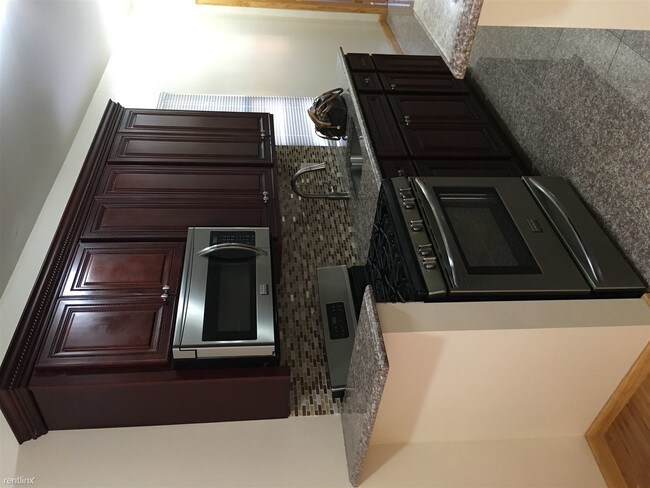 Foto del edificio - 2337 37th St