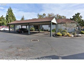 Foto del edificio - 20920 Fawn Ct