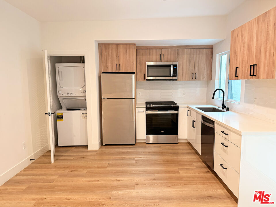 Foto principal - 914 7th St