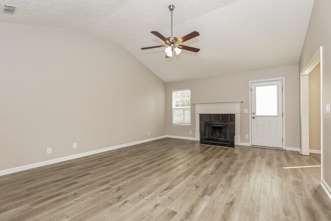 Building Photo - 1295 Tiree Dr