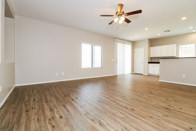 Foto del edificio - 6095 S 255th Dr